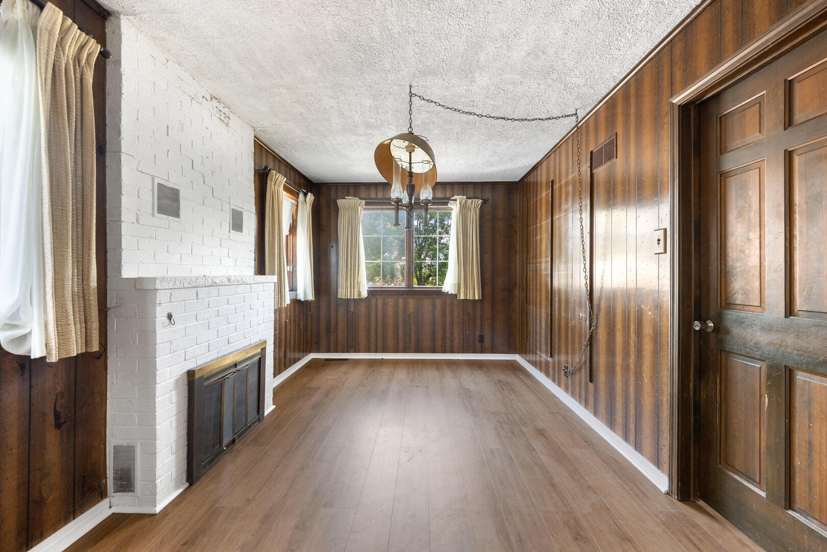 17606 N Burnham Avenue Property Photo 13