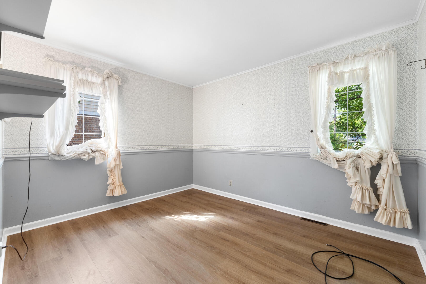 17606 N Burnham Avenue Property Photo 20