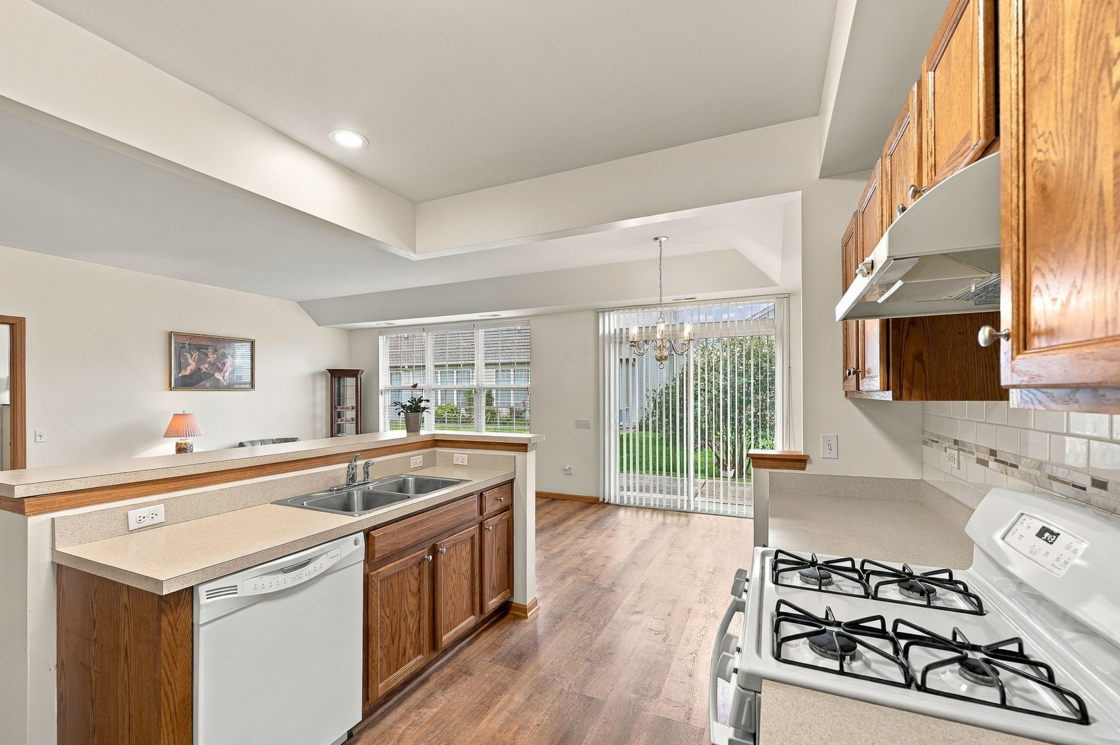 13508 Bonaire Road Property Photo 6