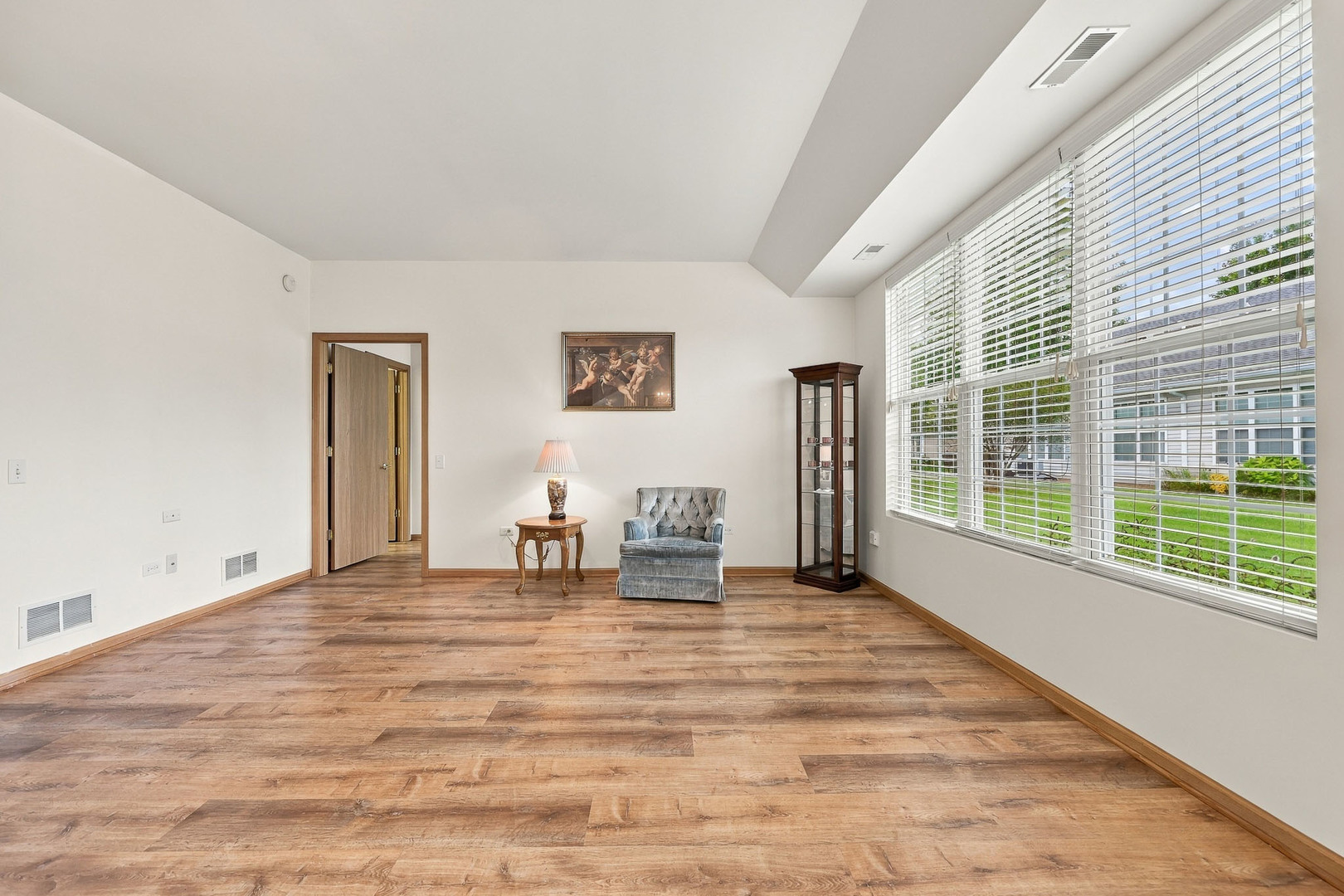 13508 Bonaire Road Property Photo 13