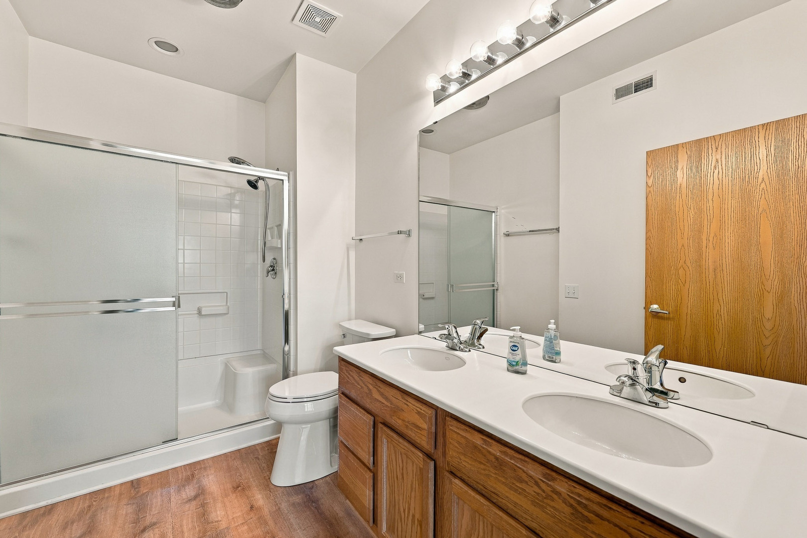 13508 Bonaire Road Property Photo 17