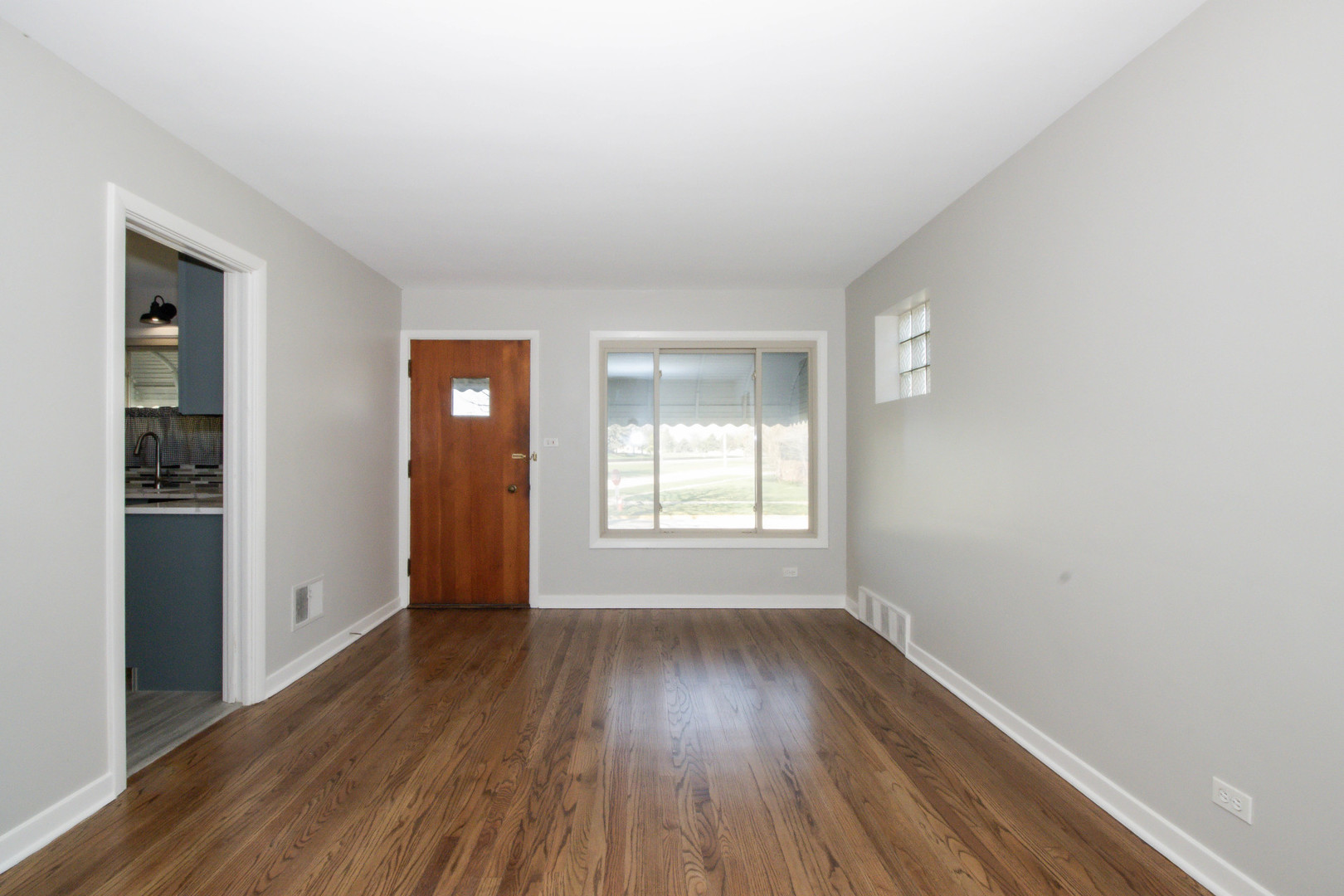 2337 Park Avenue Property Photo 6