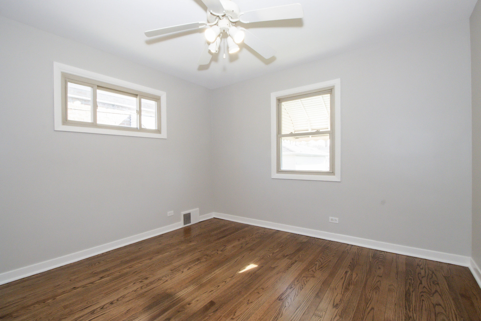 2337 Park Avenue Property Photo 10