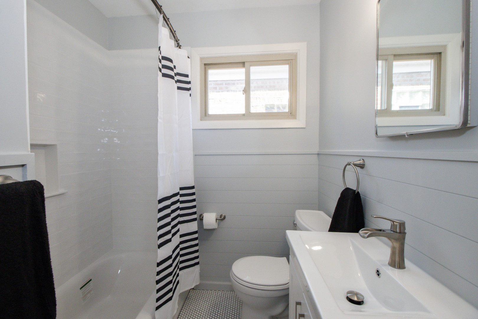 2337 Park Avenue Property Photo 14