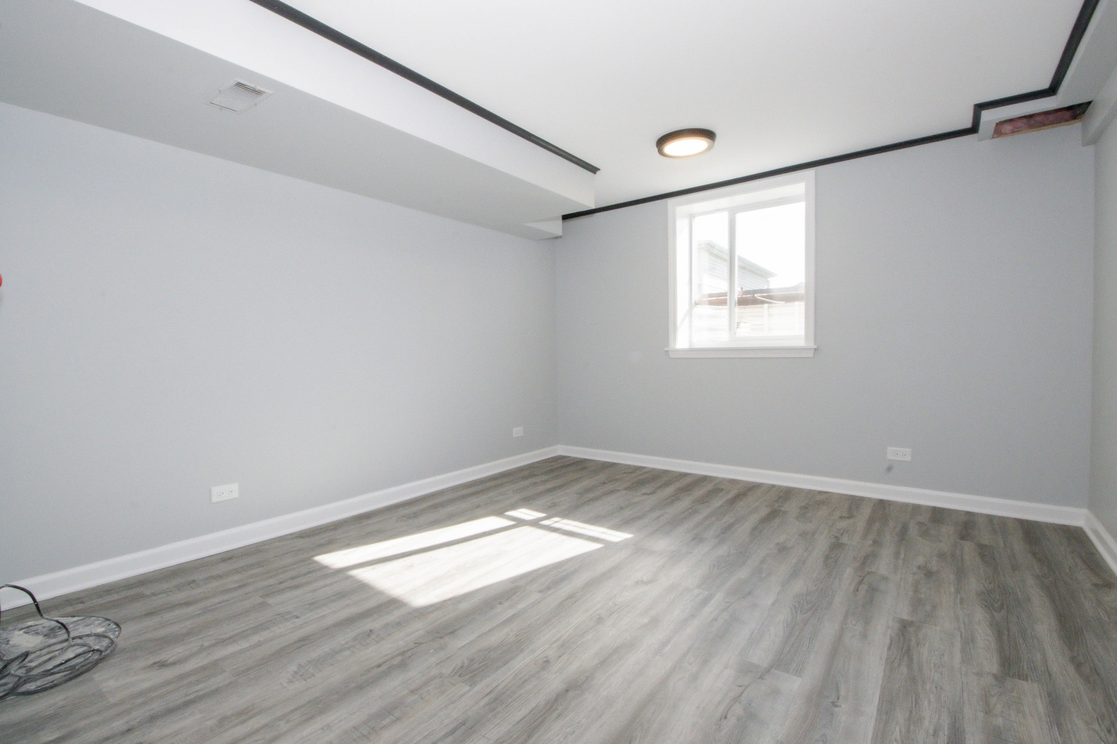 2337 Park Avenue Property Photo 17
