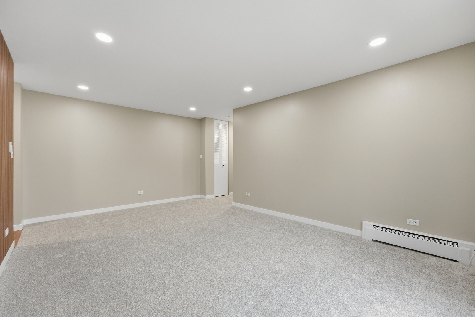 791 W Kathleen Drive B Property Photo 5