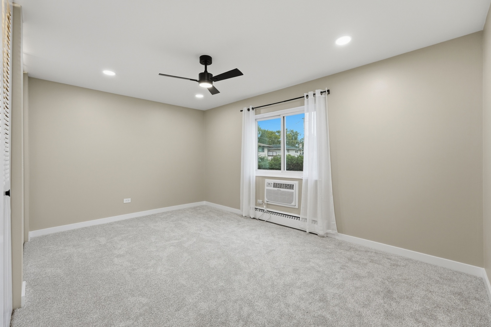 791 W Kathleen Drive B Property Photo 13