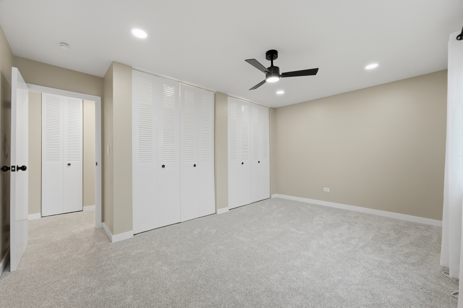 791 W Kathleen Drive B Property Photo 15