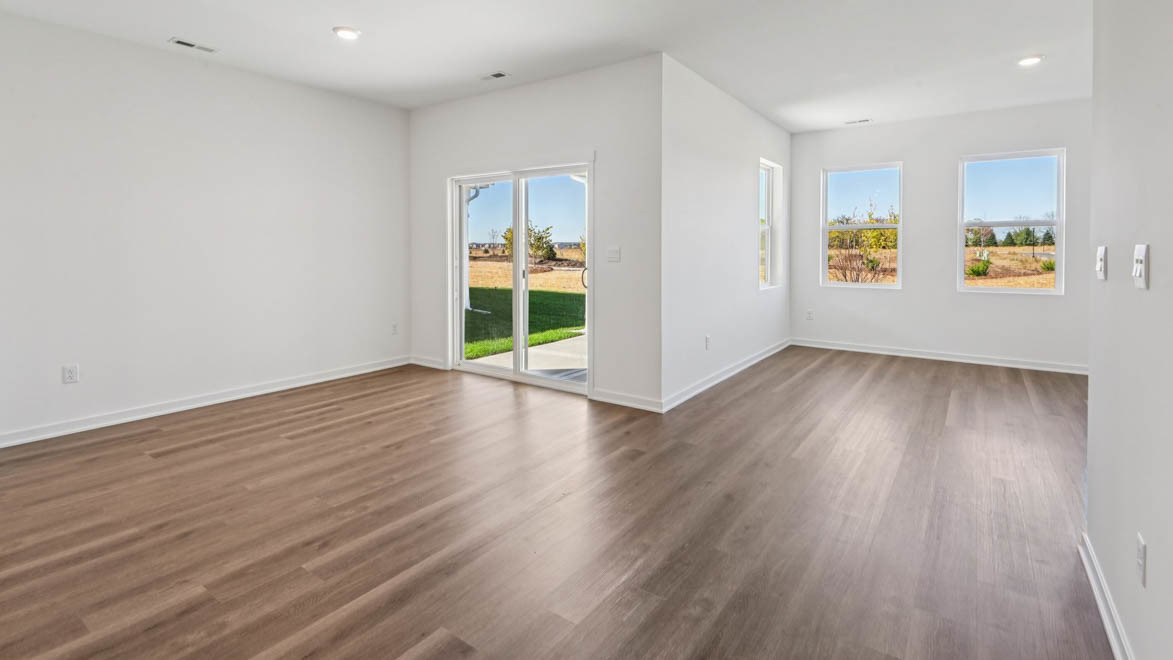 25511 W Thicket Lane Property Photo 12