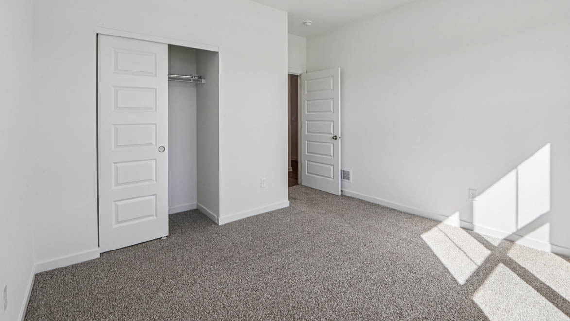 25511 W Thicket Lane Property Photo 18