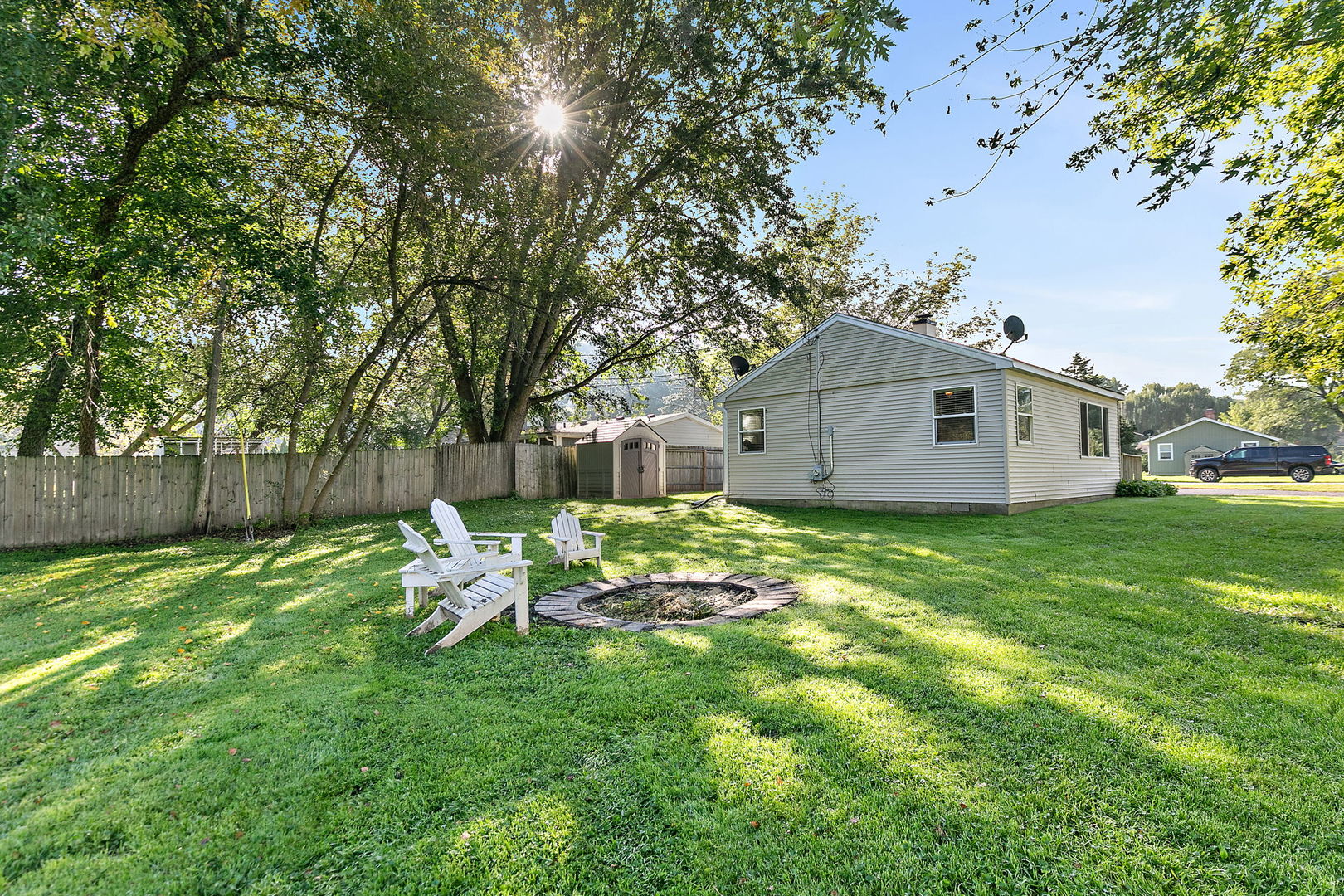 710 W Pheasant Trail Property Photo 18