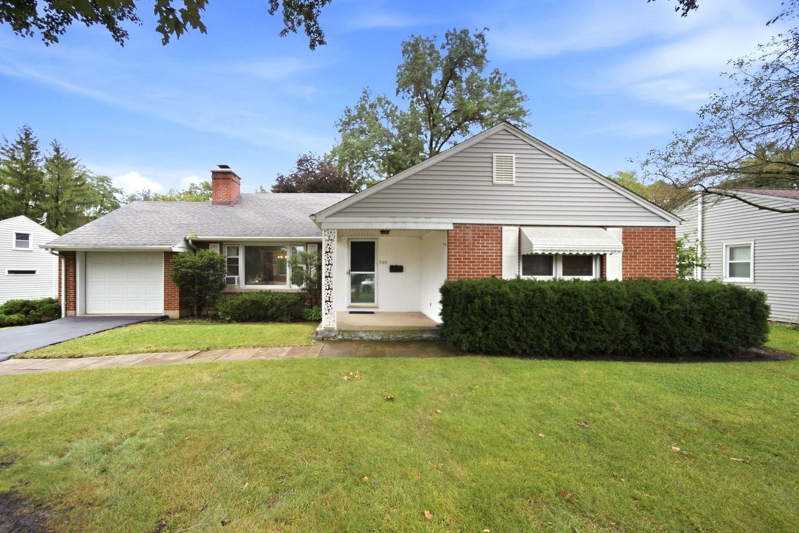500 Skyline Drive Property Photo 1