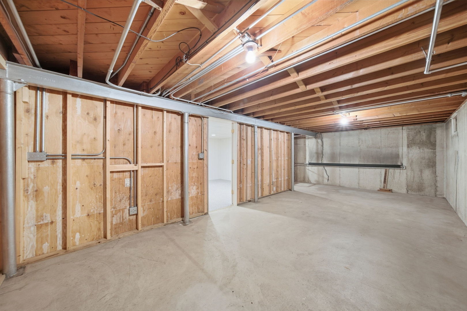 500 Skyline Drive Property Photo 33
