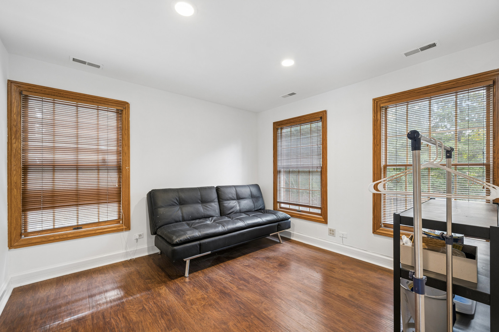 4215 Kirchoff Road Property Photo 21