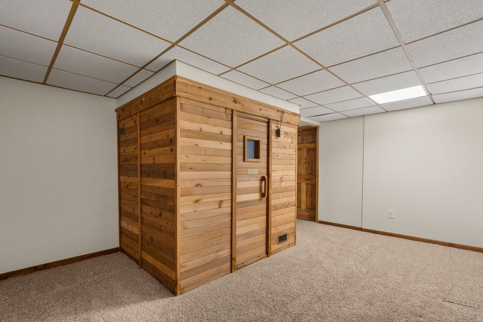 4005 Lakehurst Court Property Photo 36