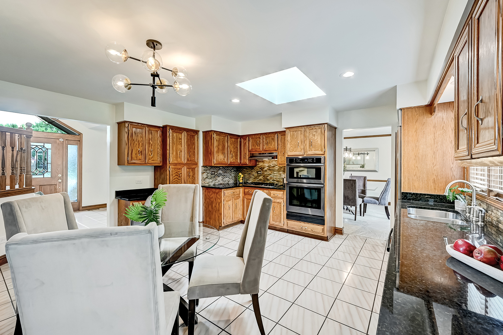 1804 Woodview Court Property Photo 9