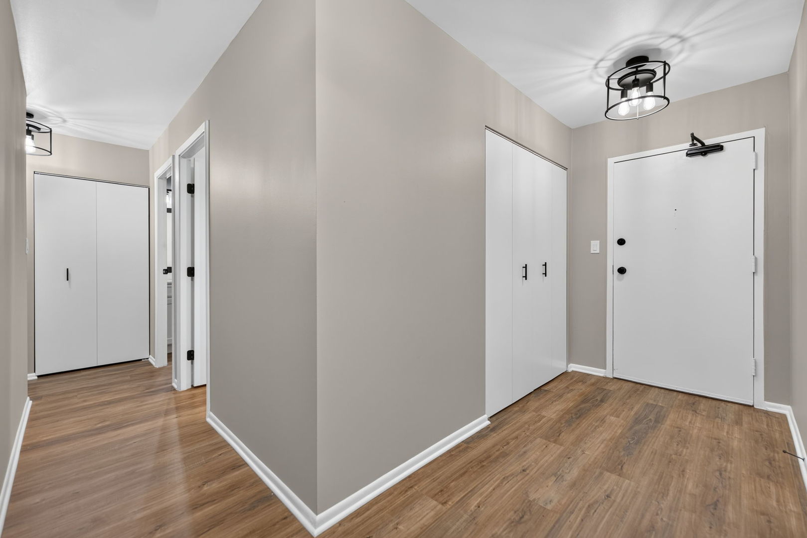 120 Lakeview Drive 208 Property Photo 18