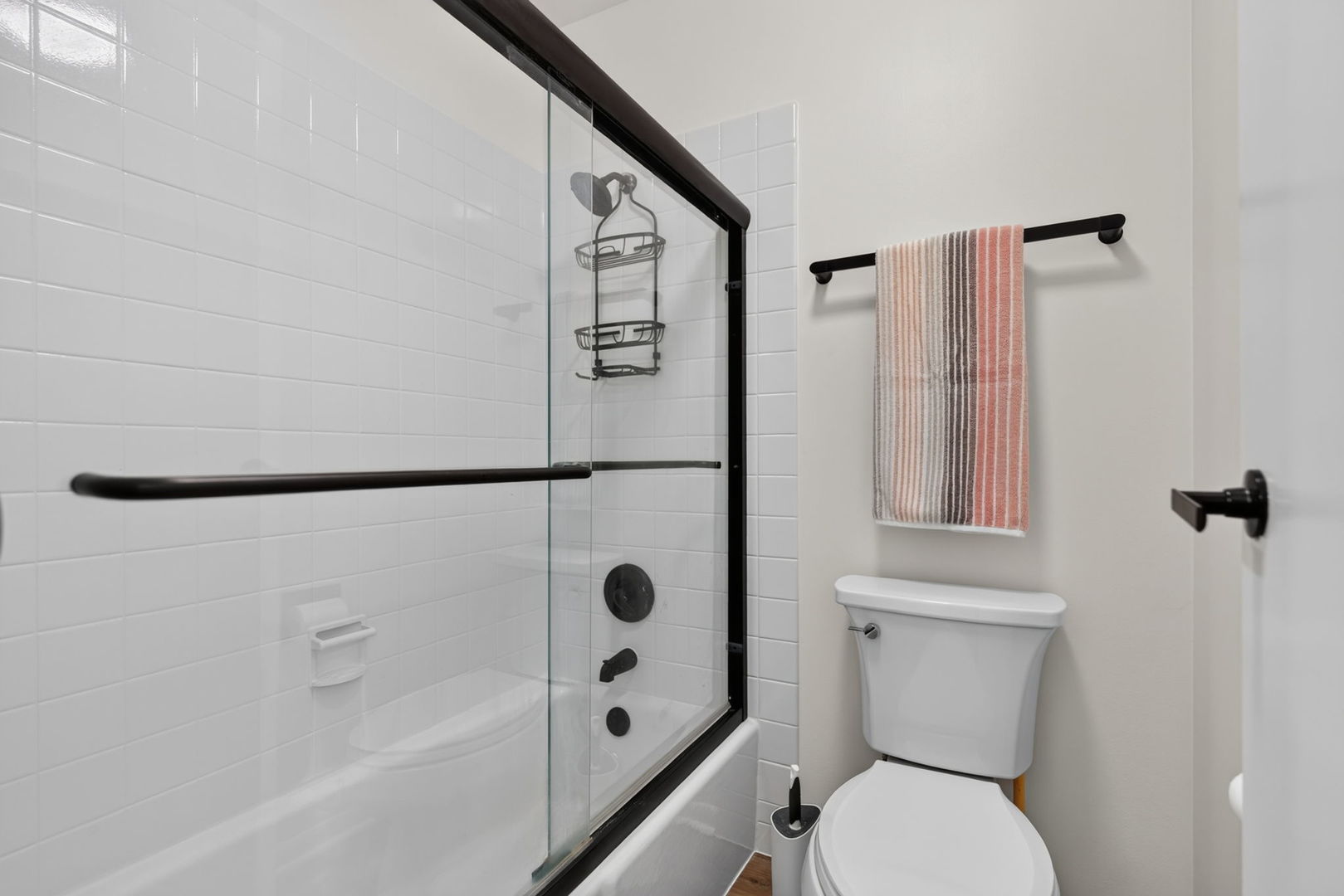 120 Lakeview Drive 208 Property Photo 24