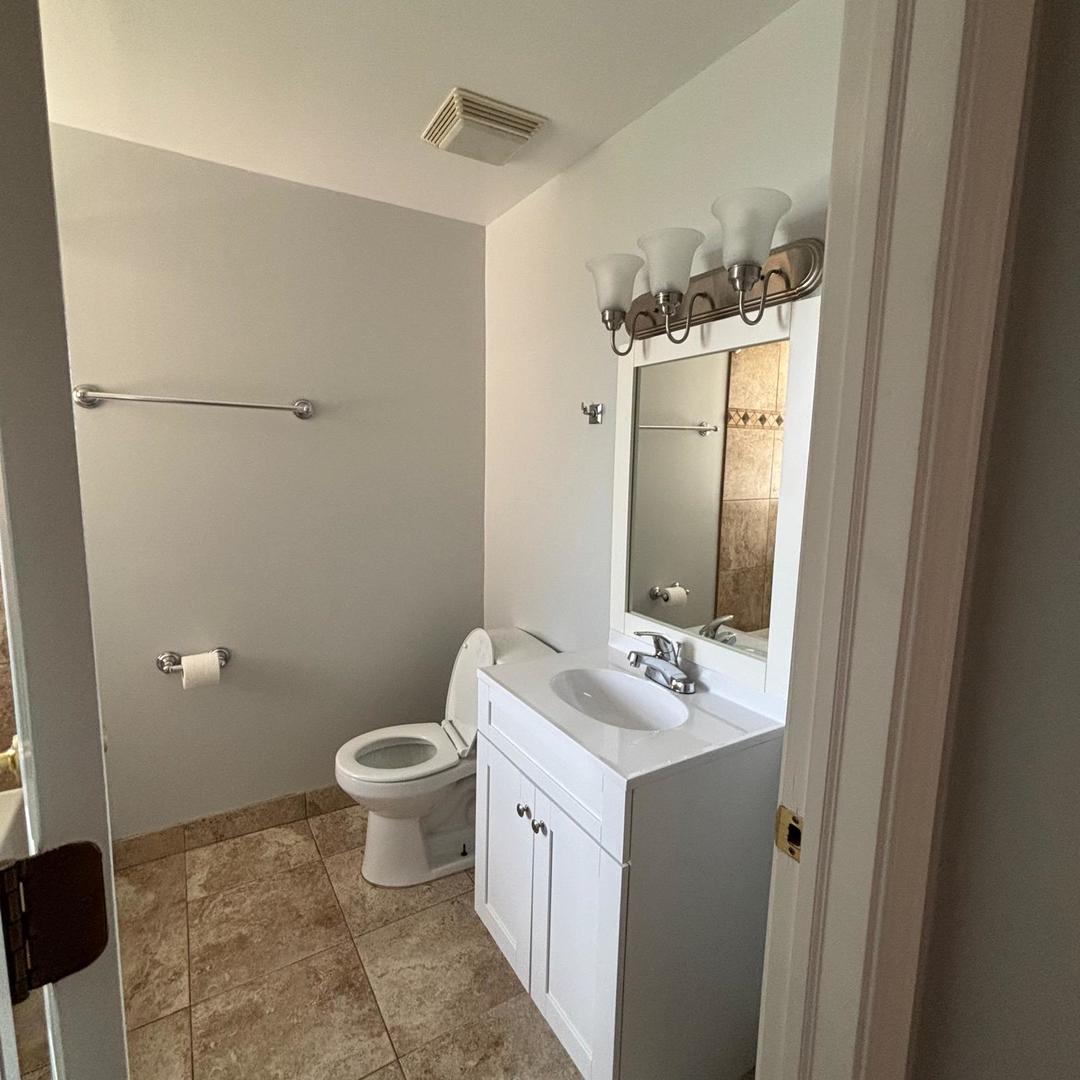6309 N Albany Avenue 1a Property Photo 16