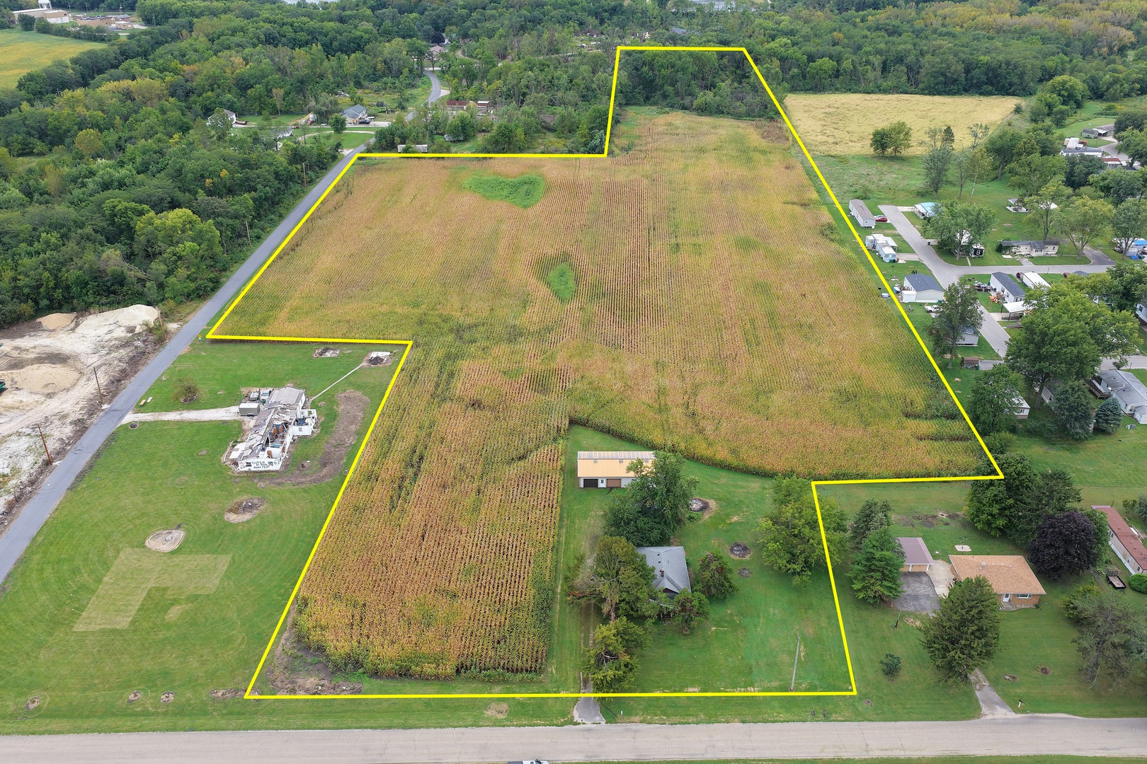 1003 E Livingston Road Property Photo 1