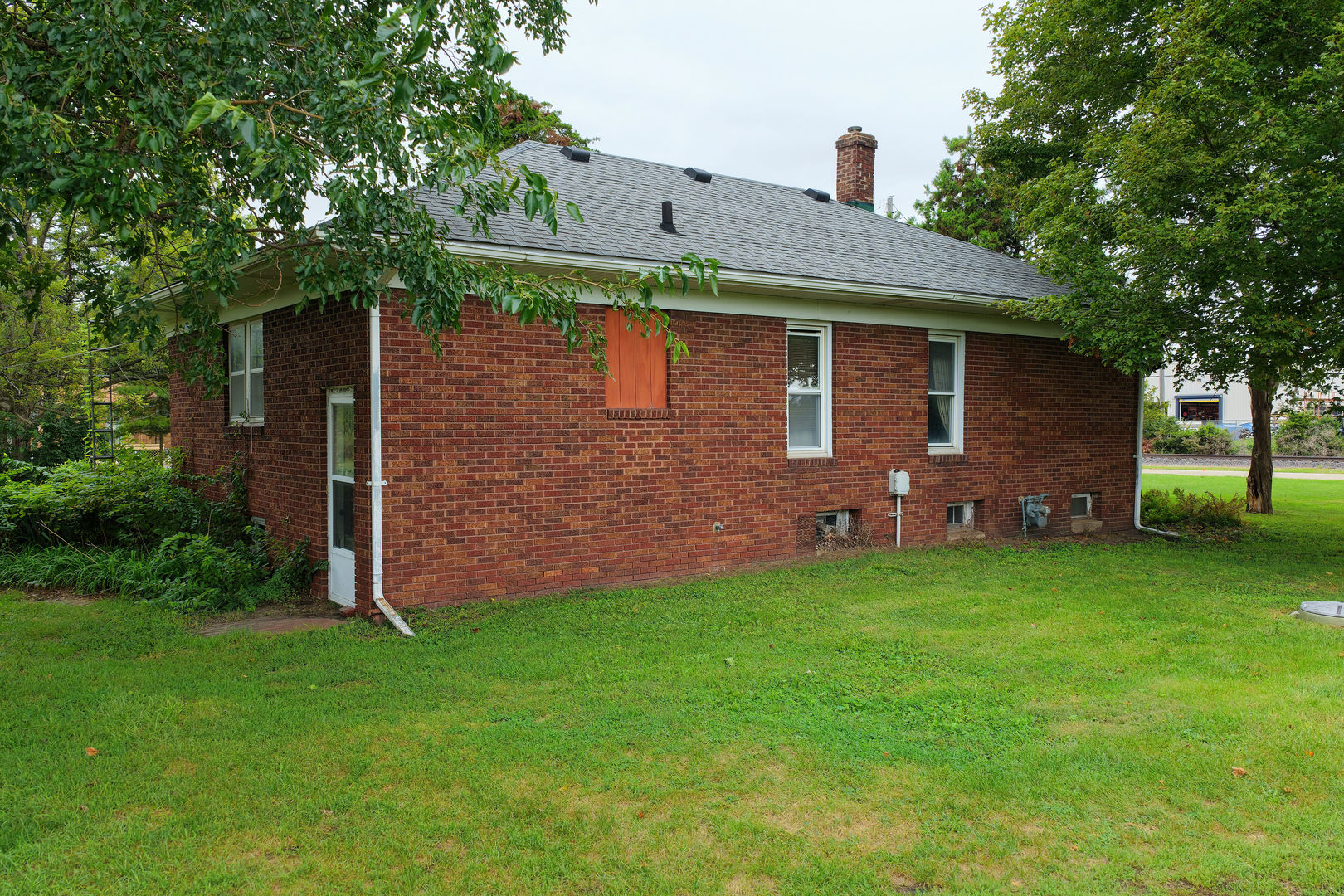 1003 E Livingston Road Property Photo 17