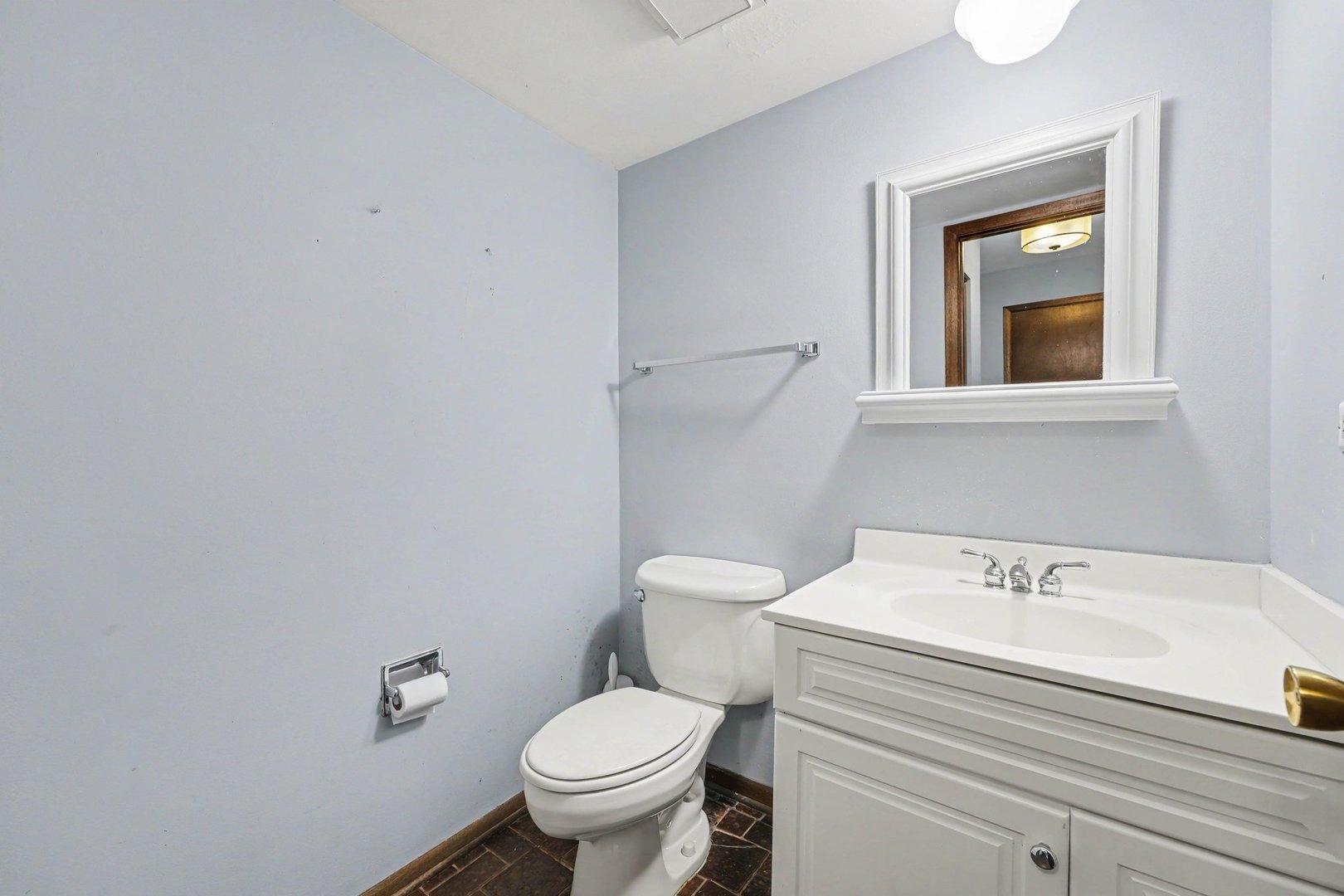 1043 185th Place Property Photo 6