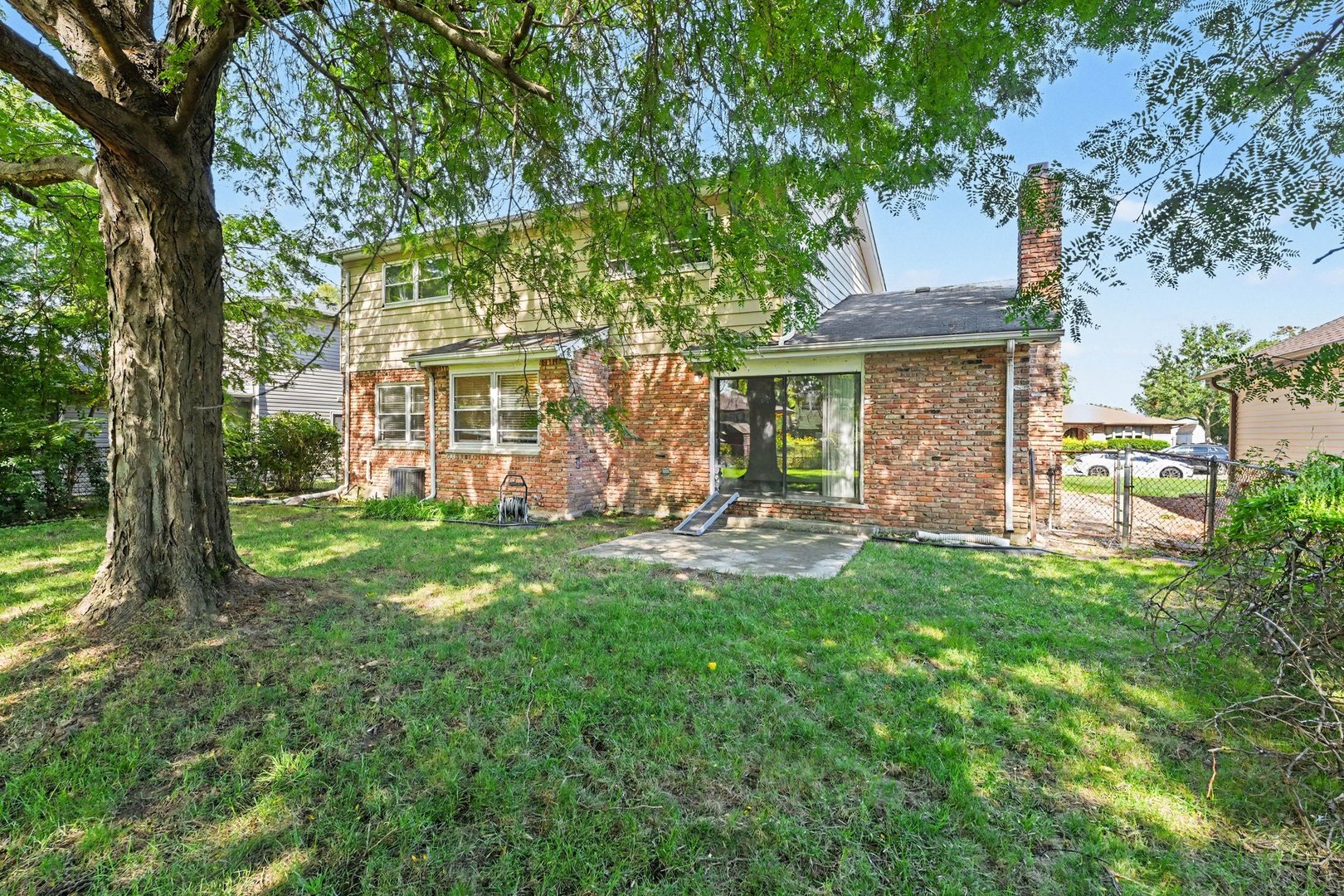 1043 185th Place Property Photo 12
