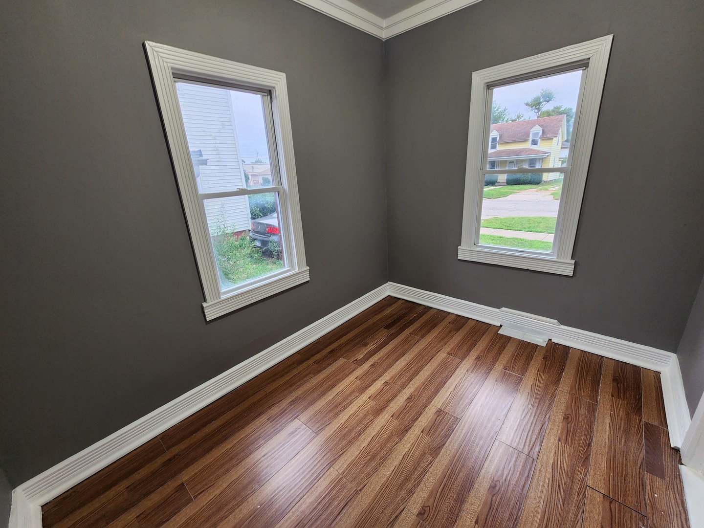 605 N Monroe Street Property Photo 9