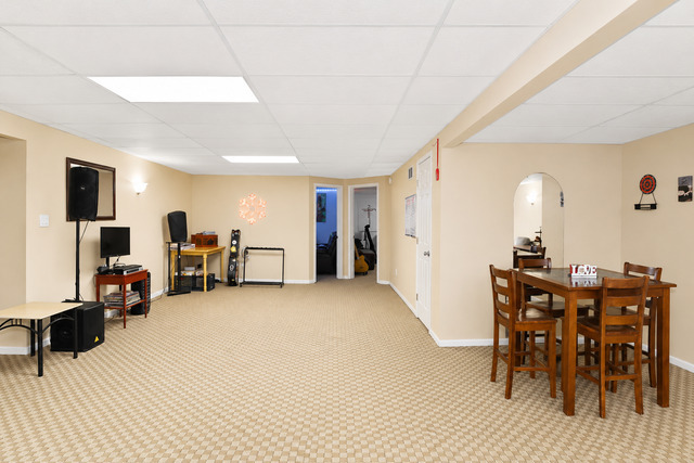 219 Greenbriar Lane Property Photo 33