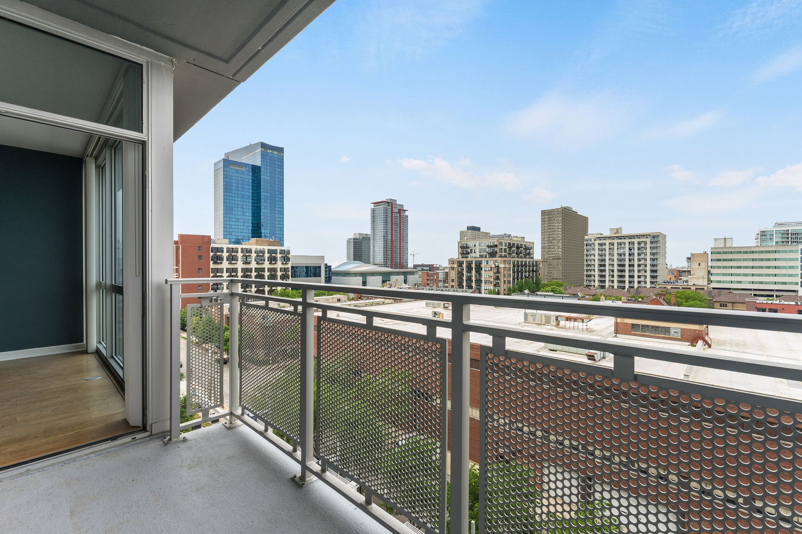 1901 S Calumet Avenue 809 Property Photo 9