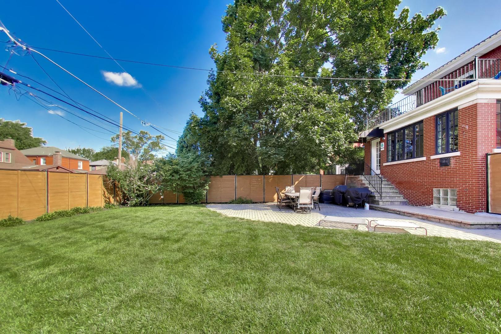 10456 S Bell Avenue Property Photo 45