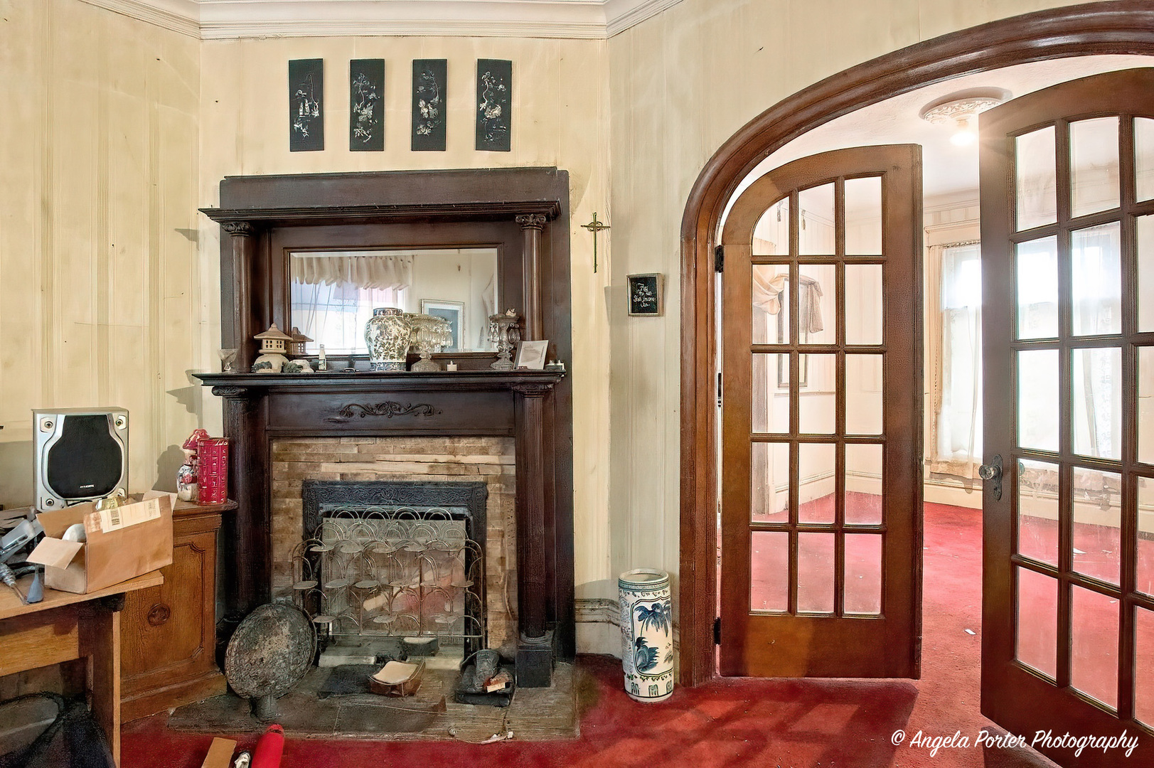 330 N County Street Property Photo 6