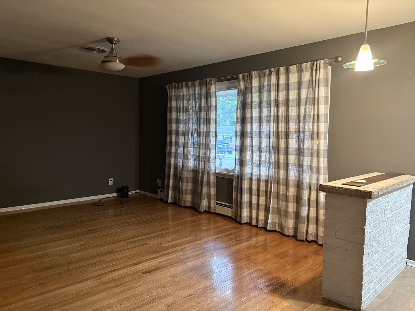 1302 N 16th Street Property Photo 4