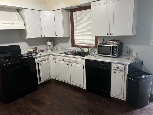 9905 W Oak Forest Drive Property Photo 3