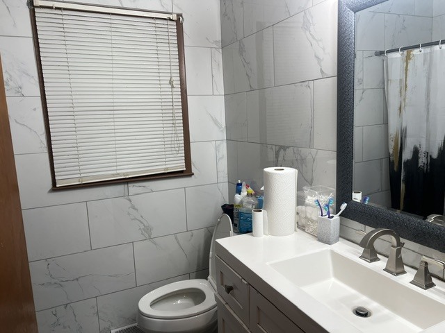 9905 W Oak Forest Drive Property Photo 7