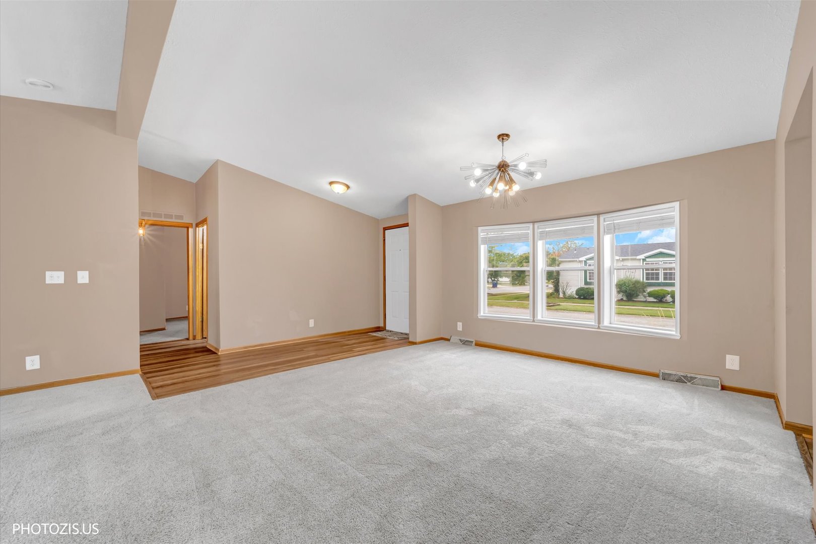 386 Buttercup Lane Property Photo 17