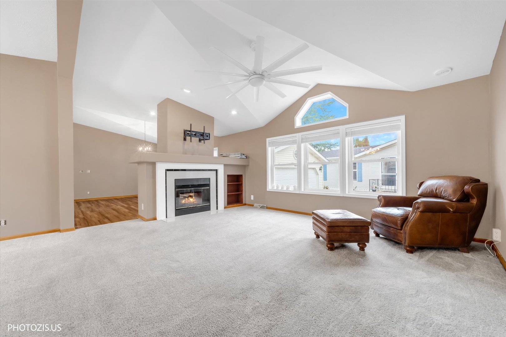 386 Buttercup Lane Property Photo 20