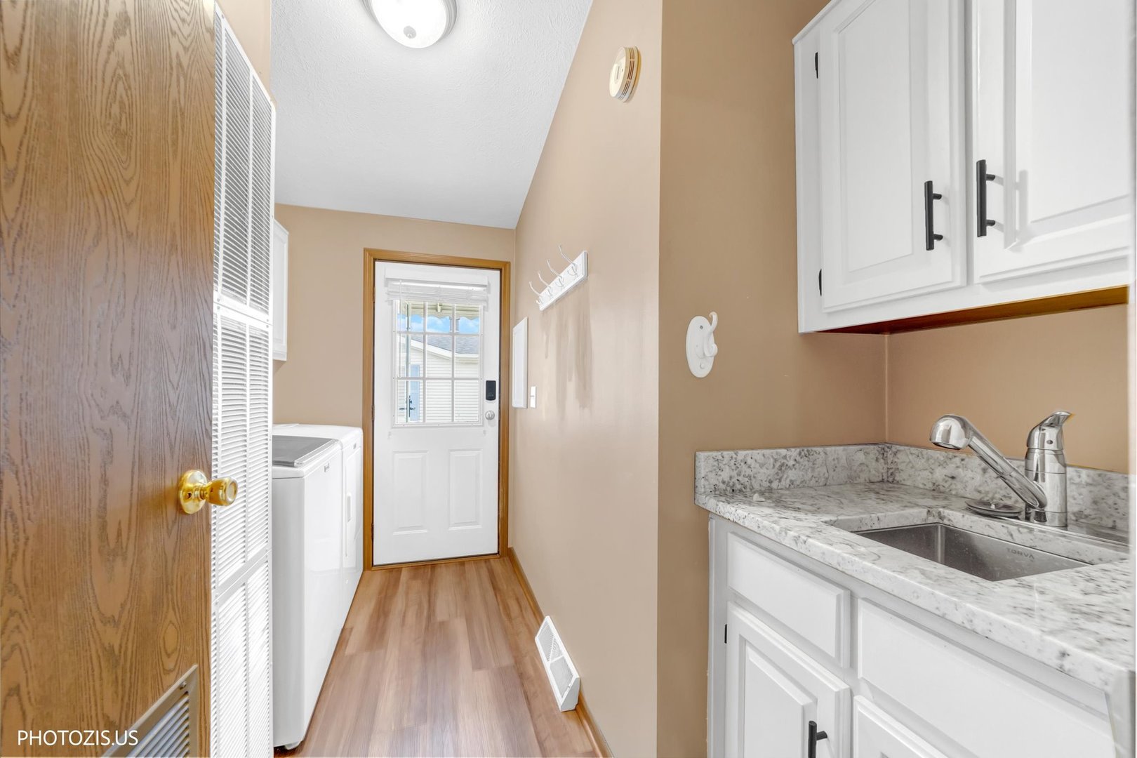 386 Buttercup Lane Property Photo 30