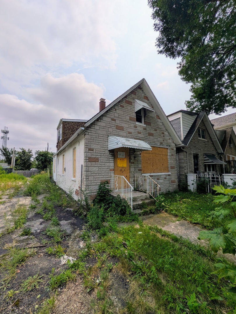 923 N Homan Avenue Property Photo 1