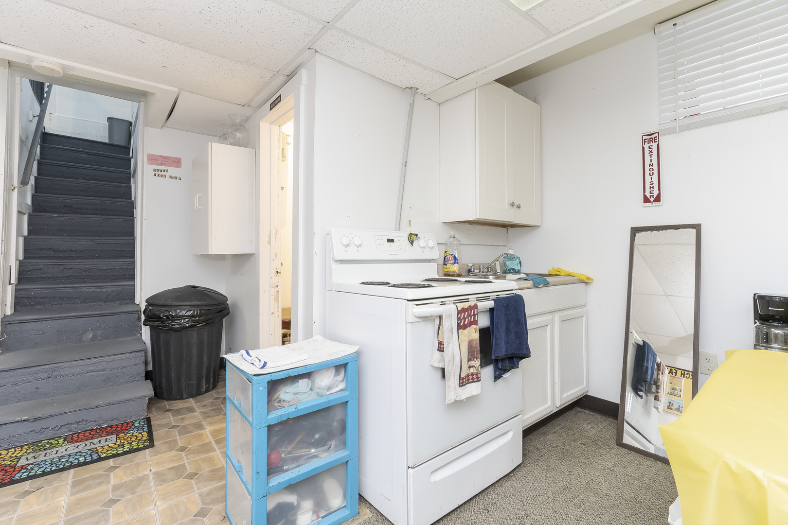 818 E Chestnut Street Property Photo 15