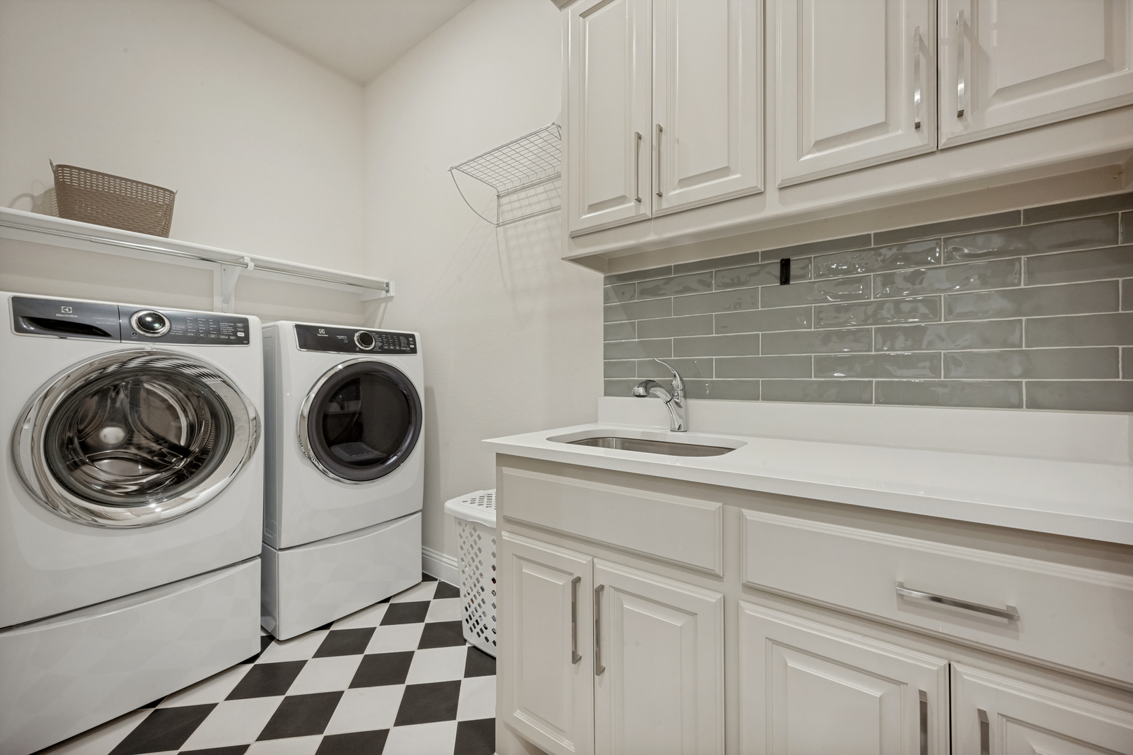 1624 18th Street Property Photo 16