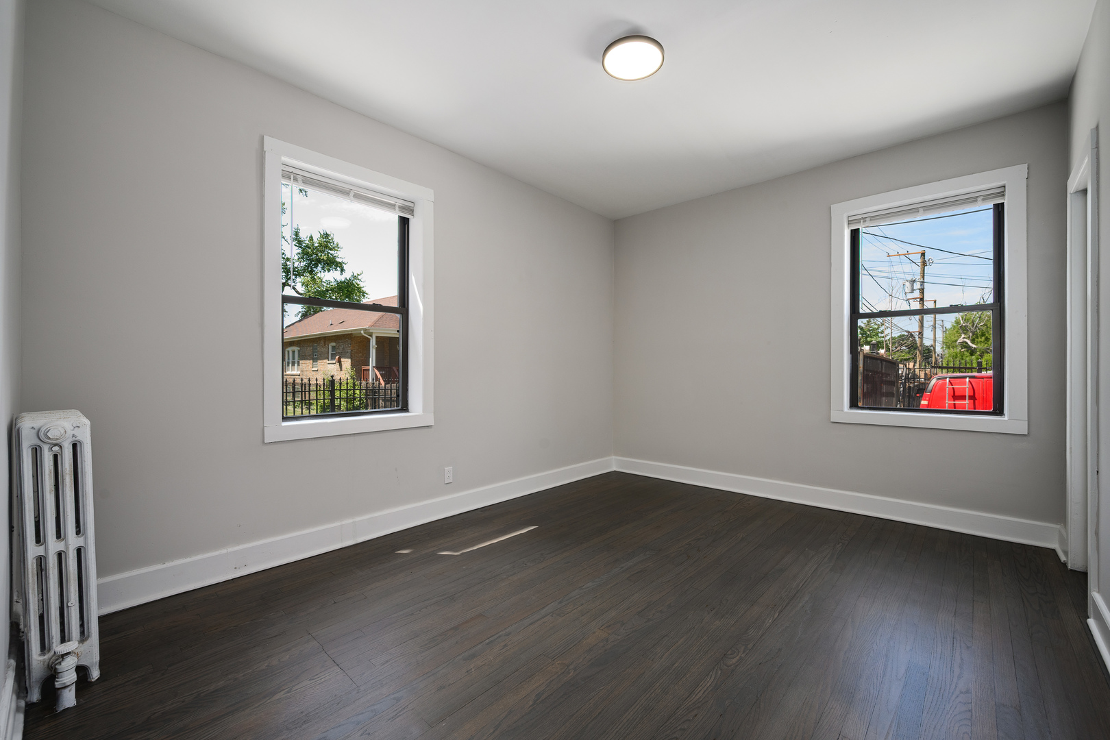 1206-1210 W 83rd Street Property Photo 9