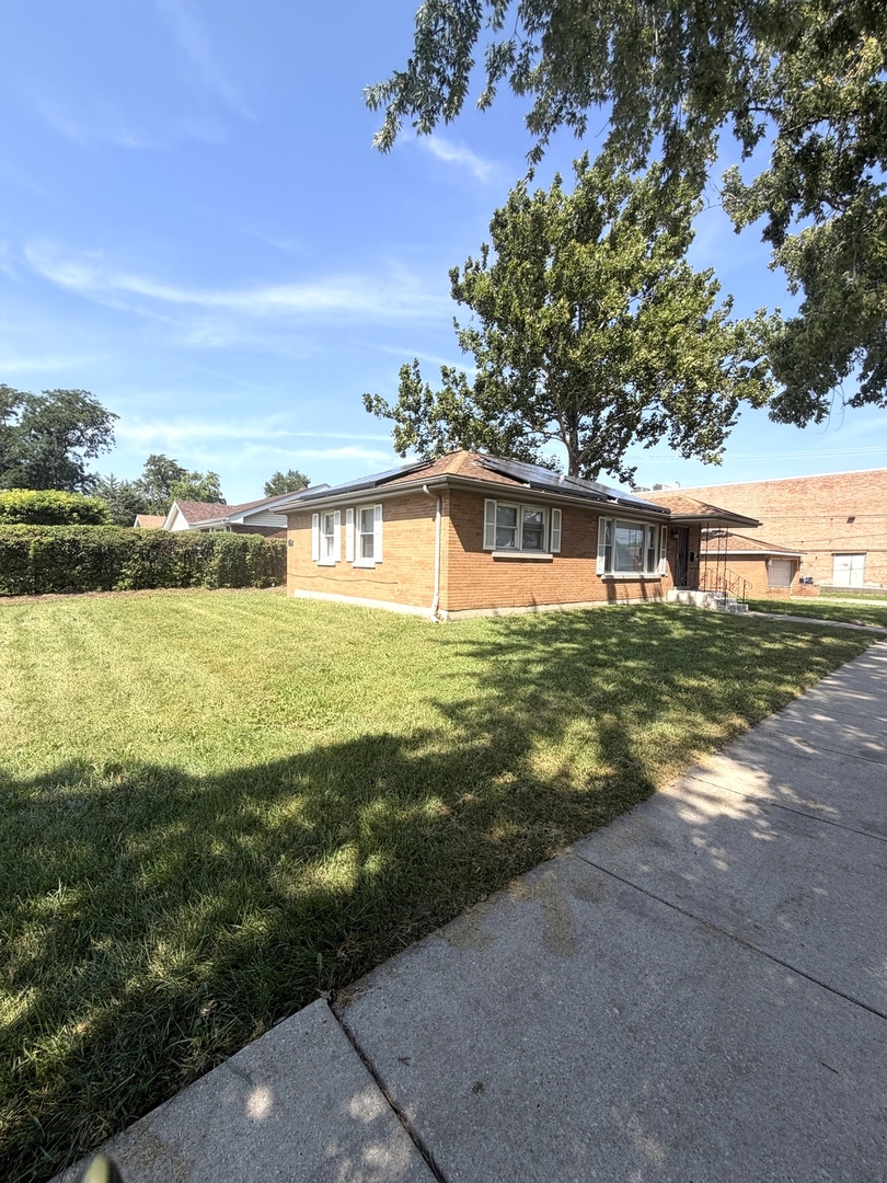 796 E 163rd Street Property Photo 21