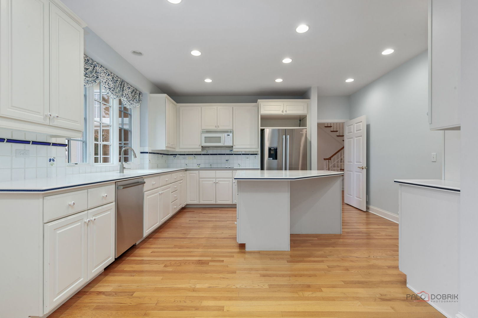 707 S Windsor Court Property Photo 13