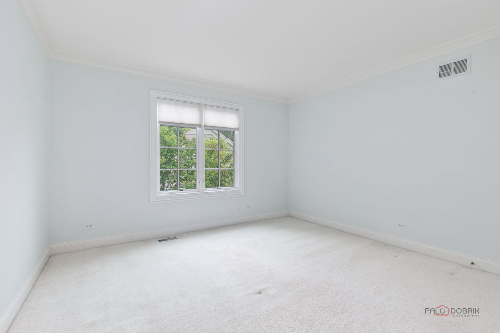 707 S Windsor Court Property Photo 24