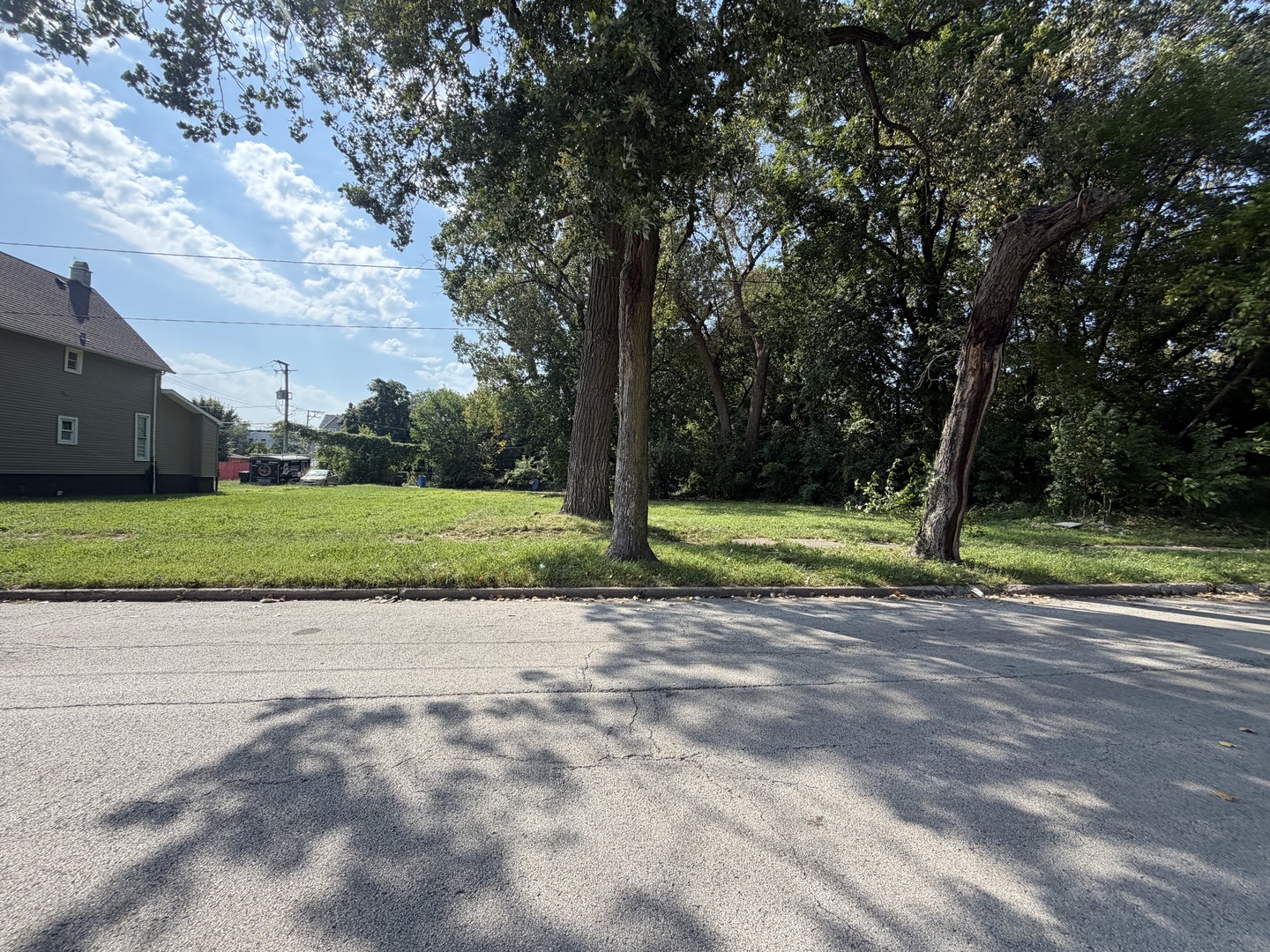 5836 S Lowe Avenue Property Photo 1