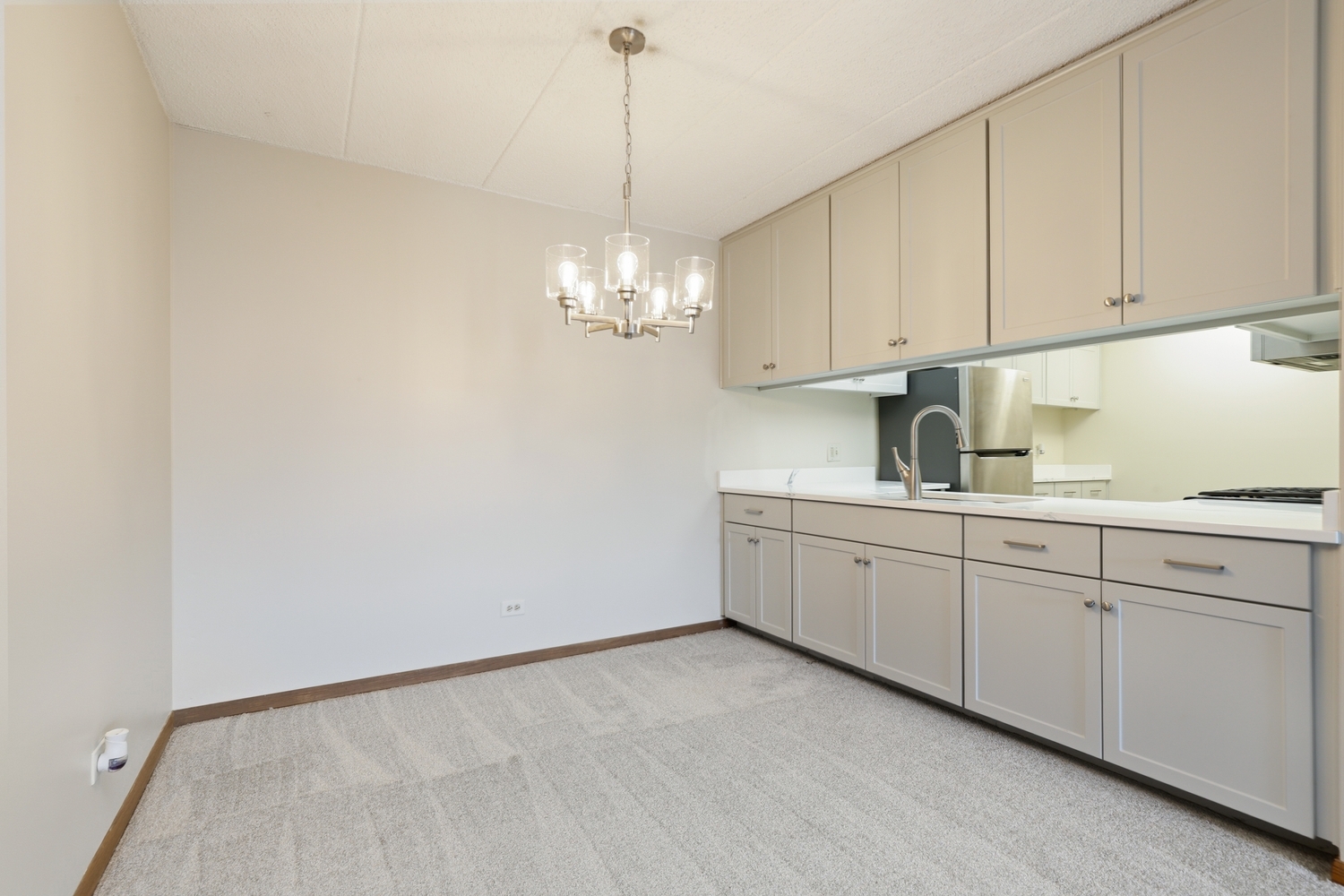 10420 Circle Drive 24b Property Photo 5