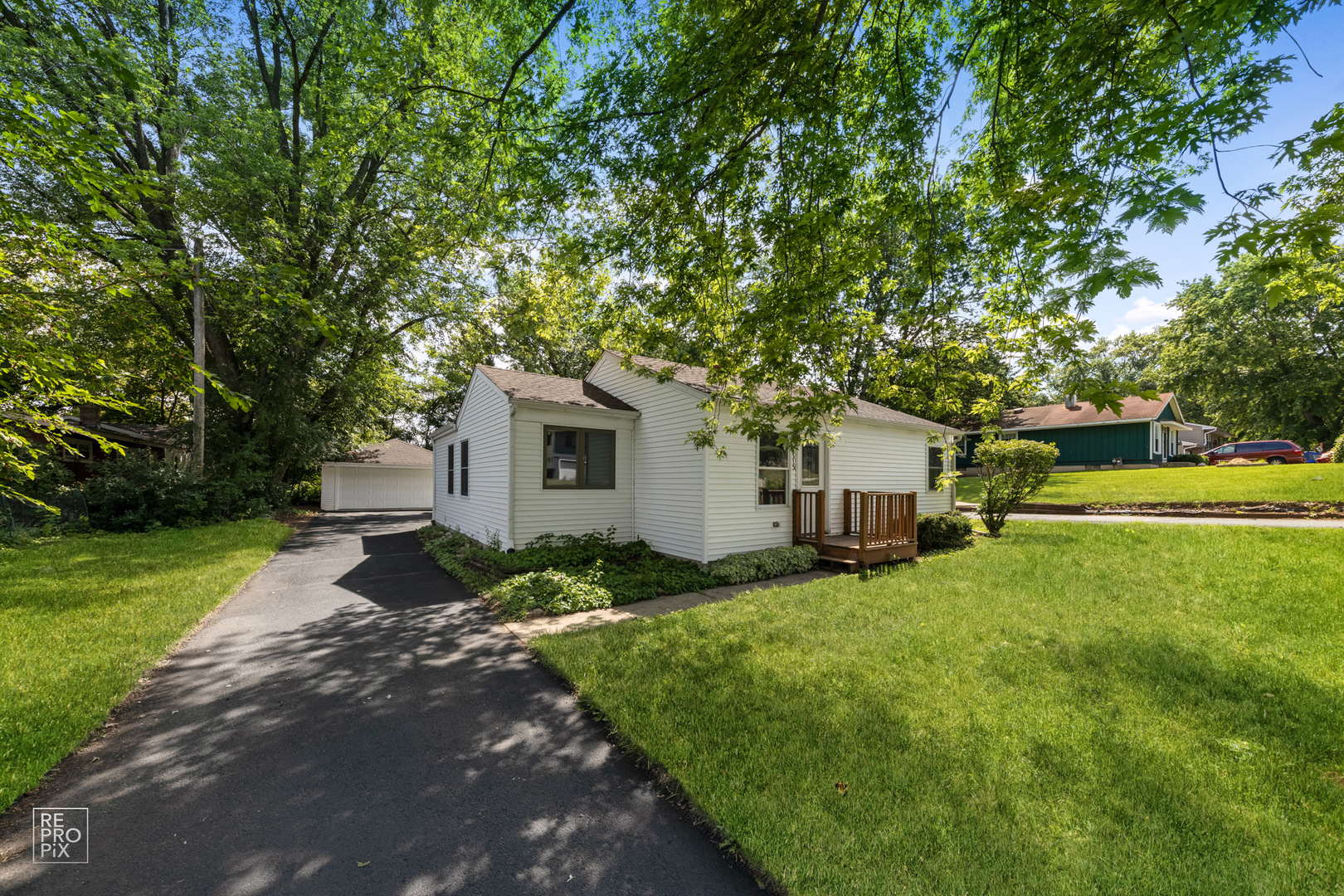 8313 Ramble Road Property Photo 1