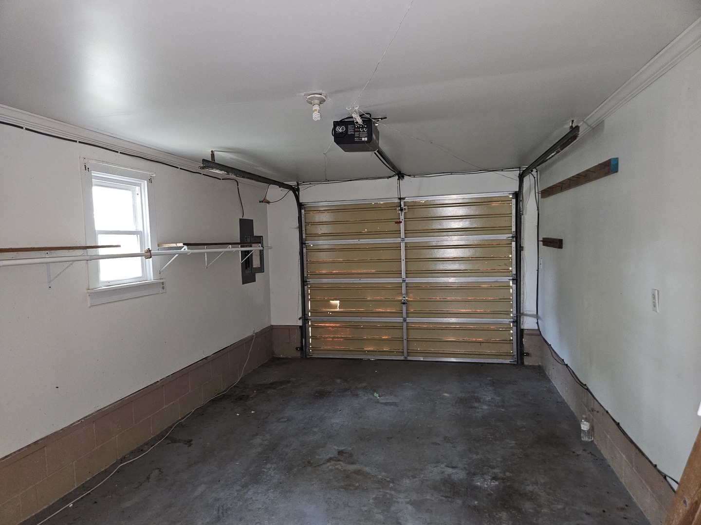 305 Fife Street Property Photo 15