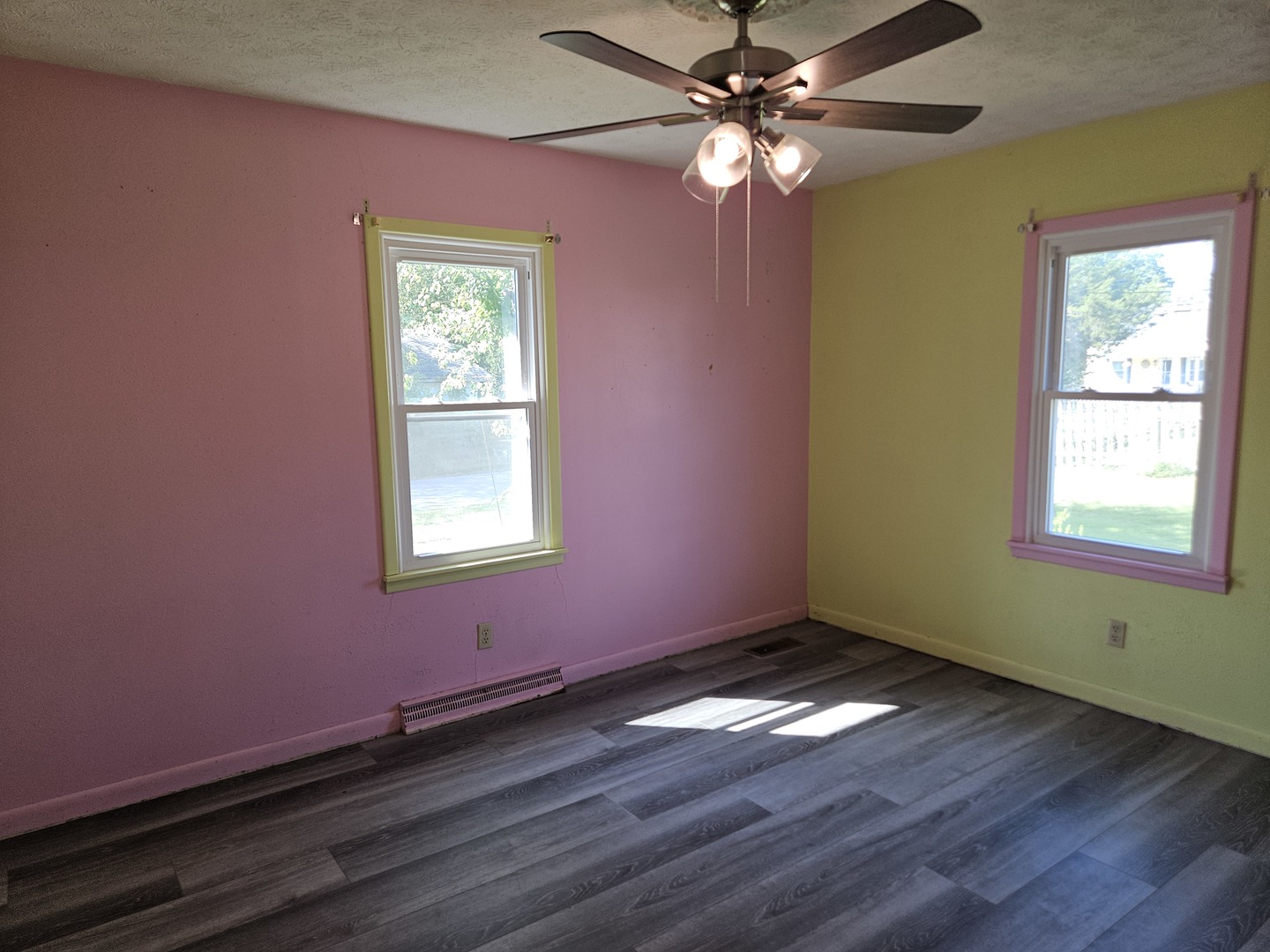 305 Fife Street Property Photo 16